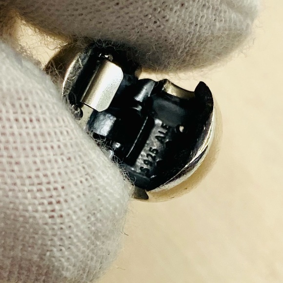 EUC Pandora 796388CZ Sterling Silver Heart of Winter Snowflake Clip w/ Clear CZs - Picture 11 of 12